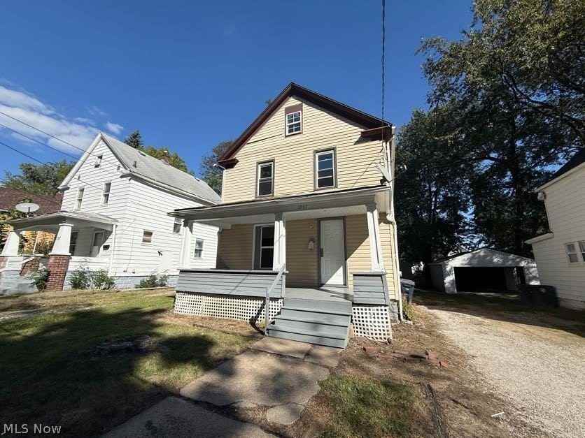 1017 La Croix Ave - Photo 2 of 26