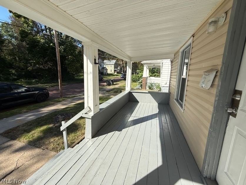 1017 La Croix Ave - Photo 4 of 26