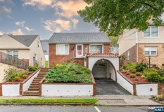 28 Park Pl - Photo 1 of 1