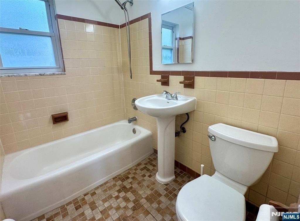 62 Regency Park - Photo 7 of 10