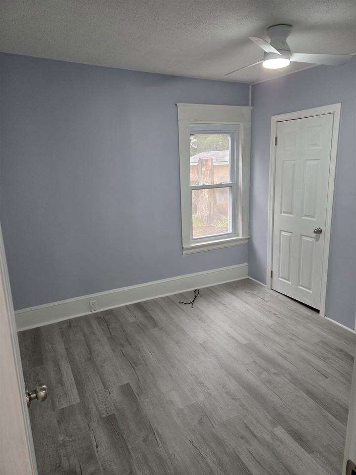 12C Charles St - Photo 6 of 29