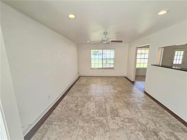 834 Faun St - Photo 3 of 14