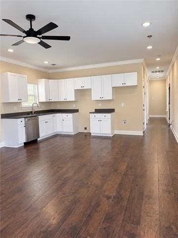2429 Almonaster Ave - Photo 3 of 10