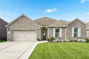 featured image of 664 Lakeshore Village Dr