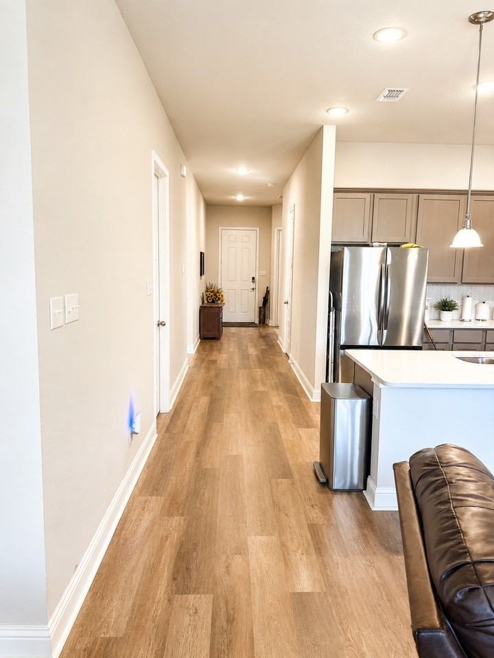 2228 Sheppards Ln - Photo 3 of 13
