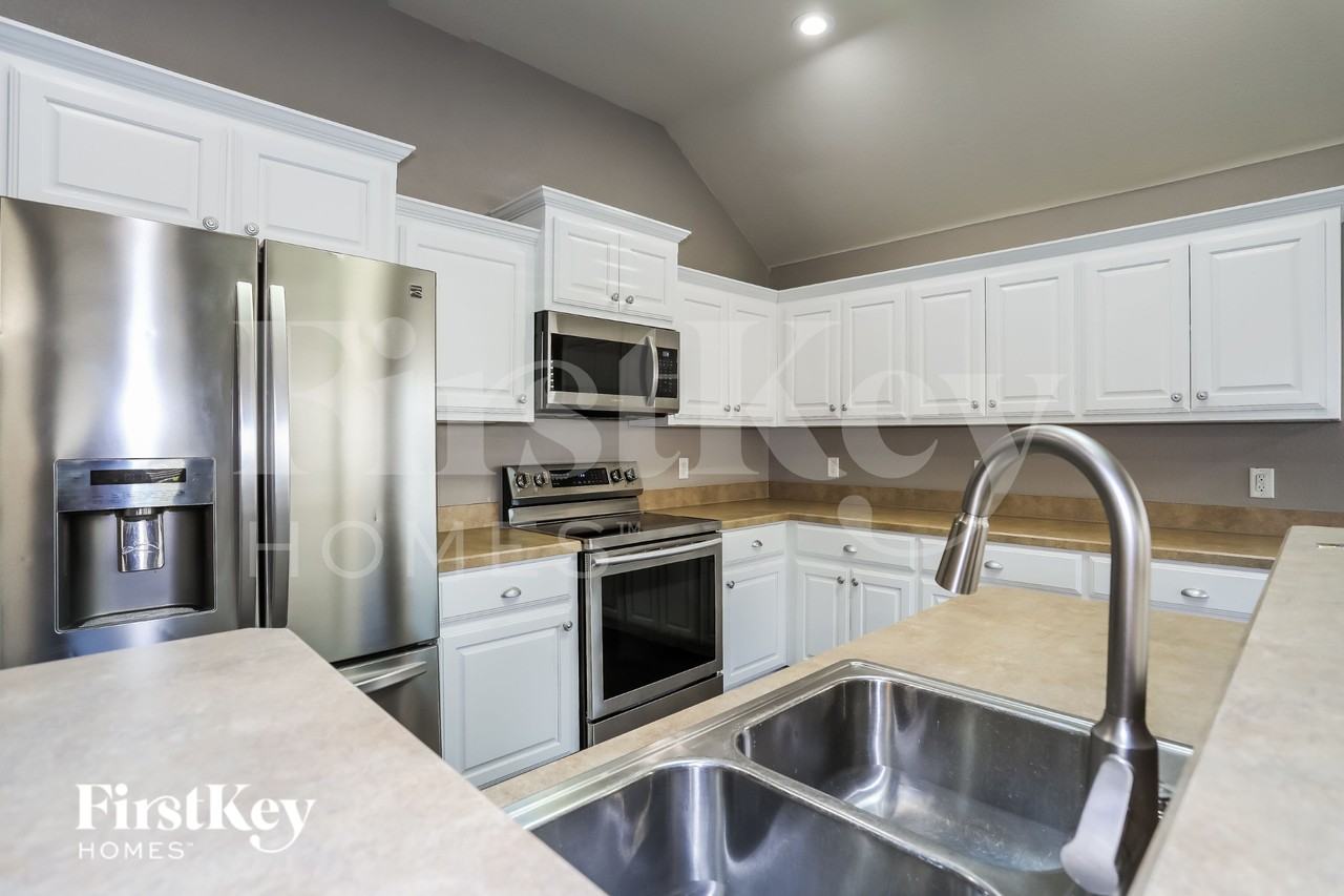 11532 Emory Trl - Photo 5 of 16