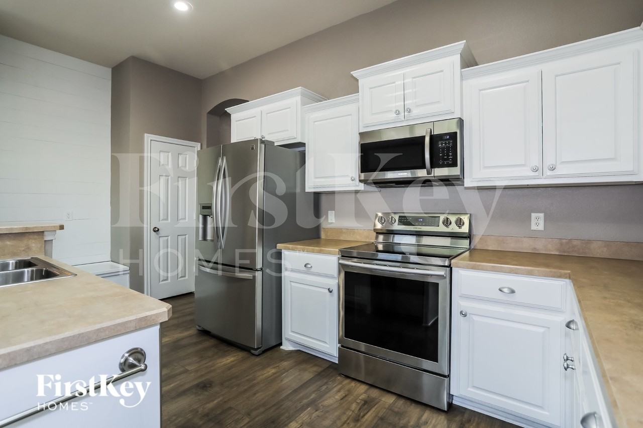 11532 Emory Trl - Photo 6 of 16