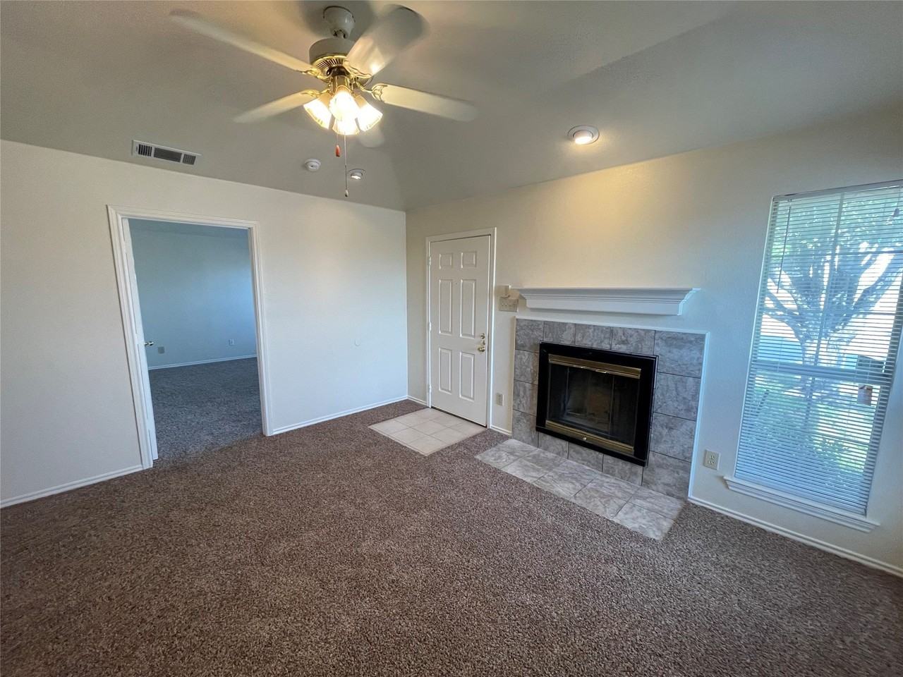4920 Morningside Dr - Photo 6 of 14
