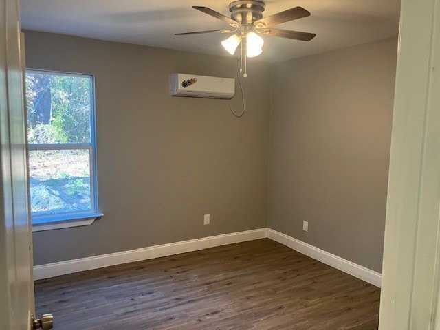 16570 Moonlight Dr - Photo 7 of 11