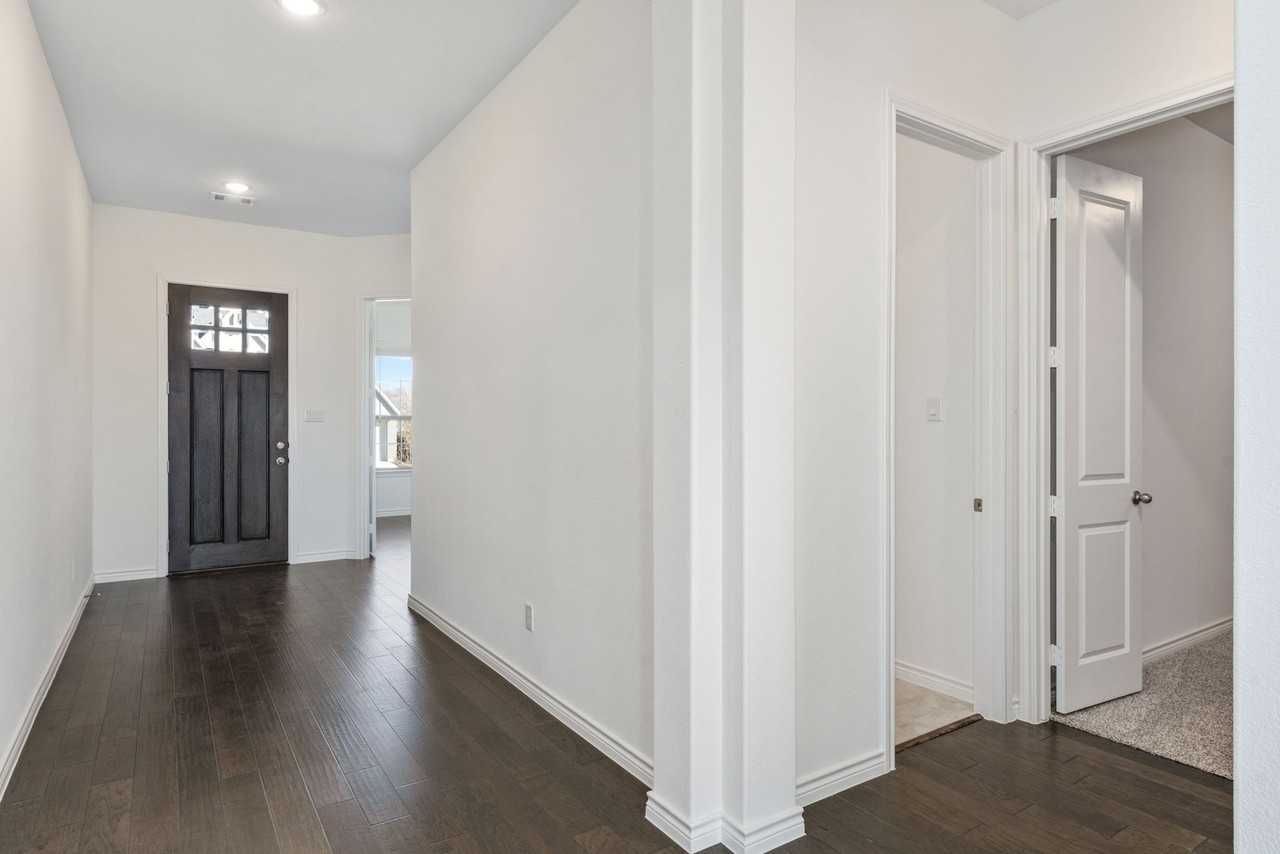 5013 Long Pond Trl - Photo 2 of 18