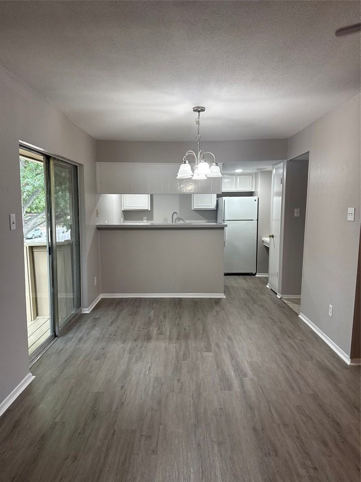 5915 Harvest Hill Rd #2080 - Photo 2 of 10