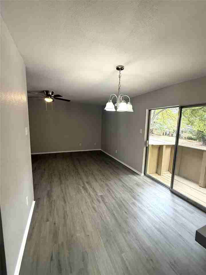 5915 Harvest Hill Rd #2080 - Photo 7 of 10