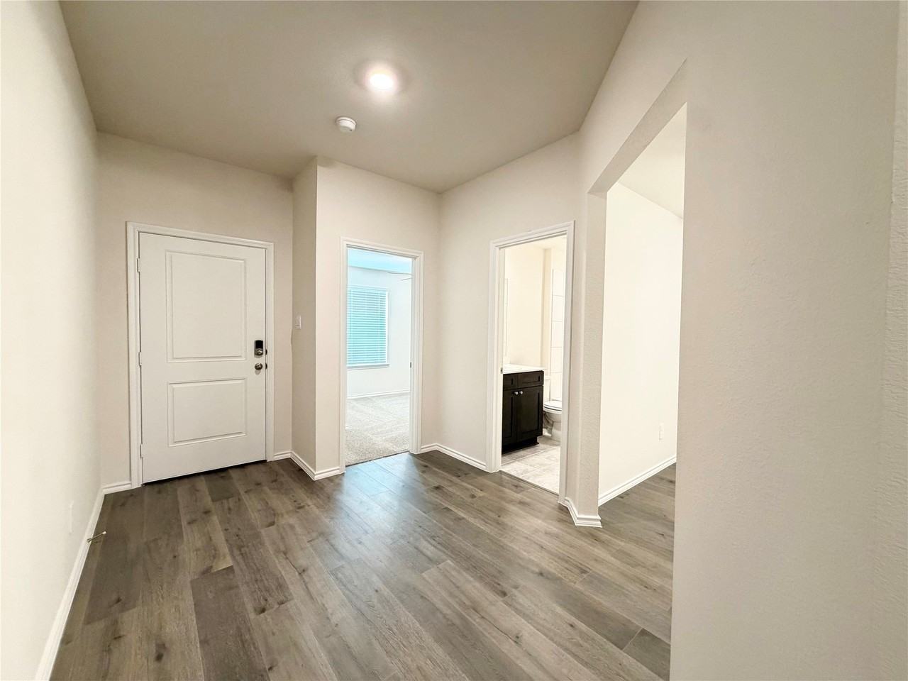 412 Saddle Blanket Dr - Photo 3 of 35