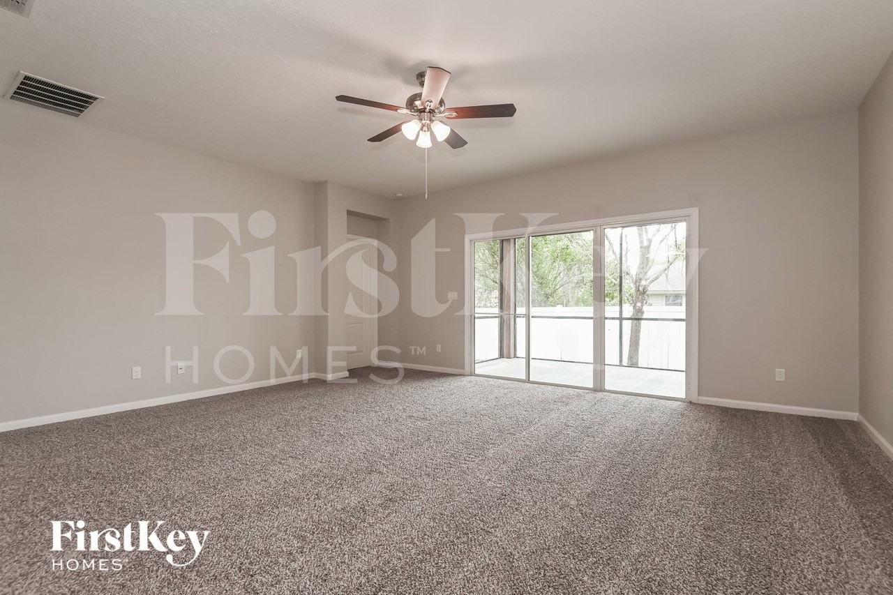 10322 Addison Lakes Dr - Photo 3 of 16