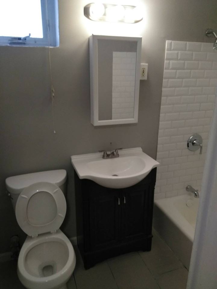 127 Watson Ave - Photo 4 of 31