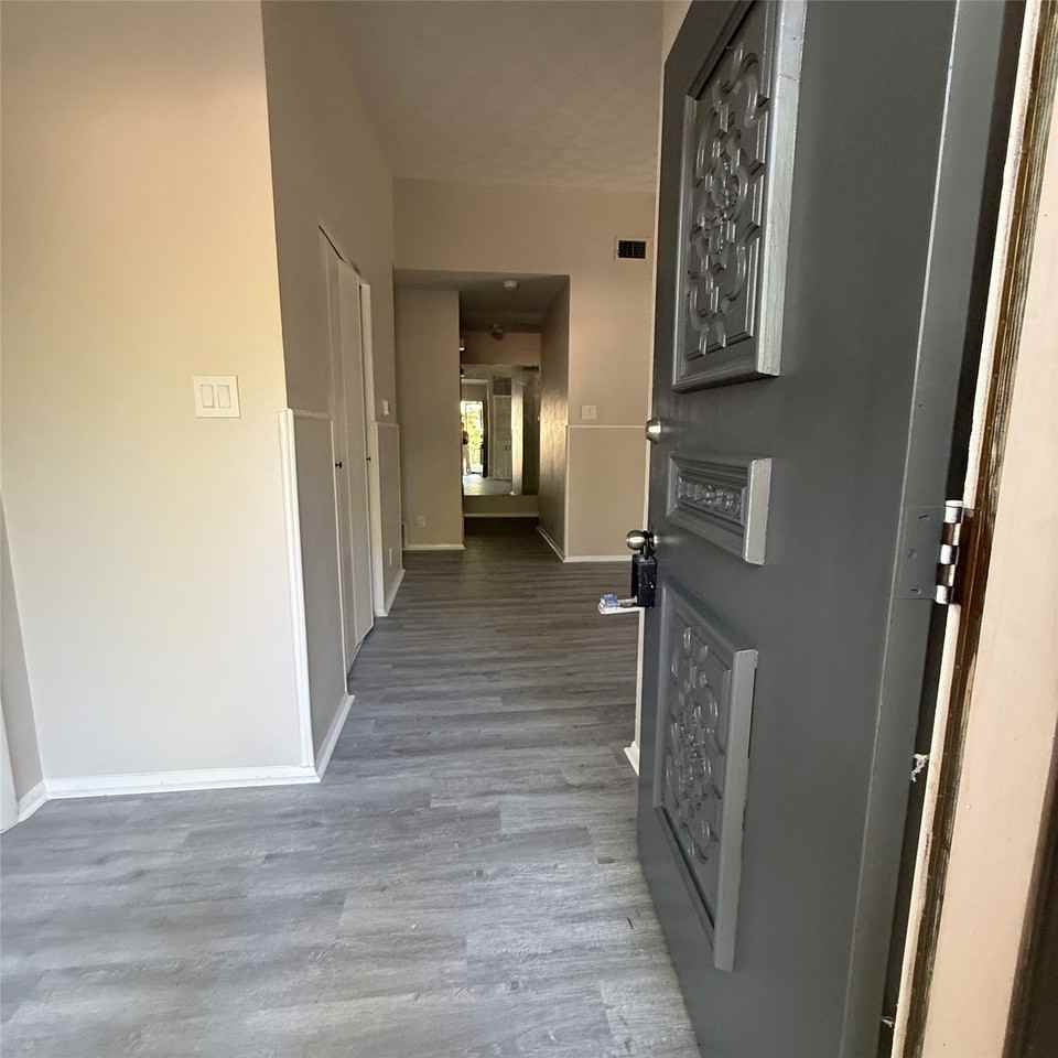 1514 Camellia Dr - Photo 2 of 25