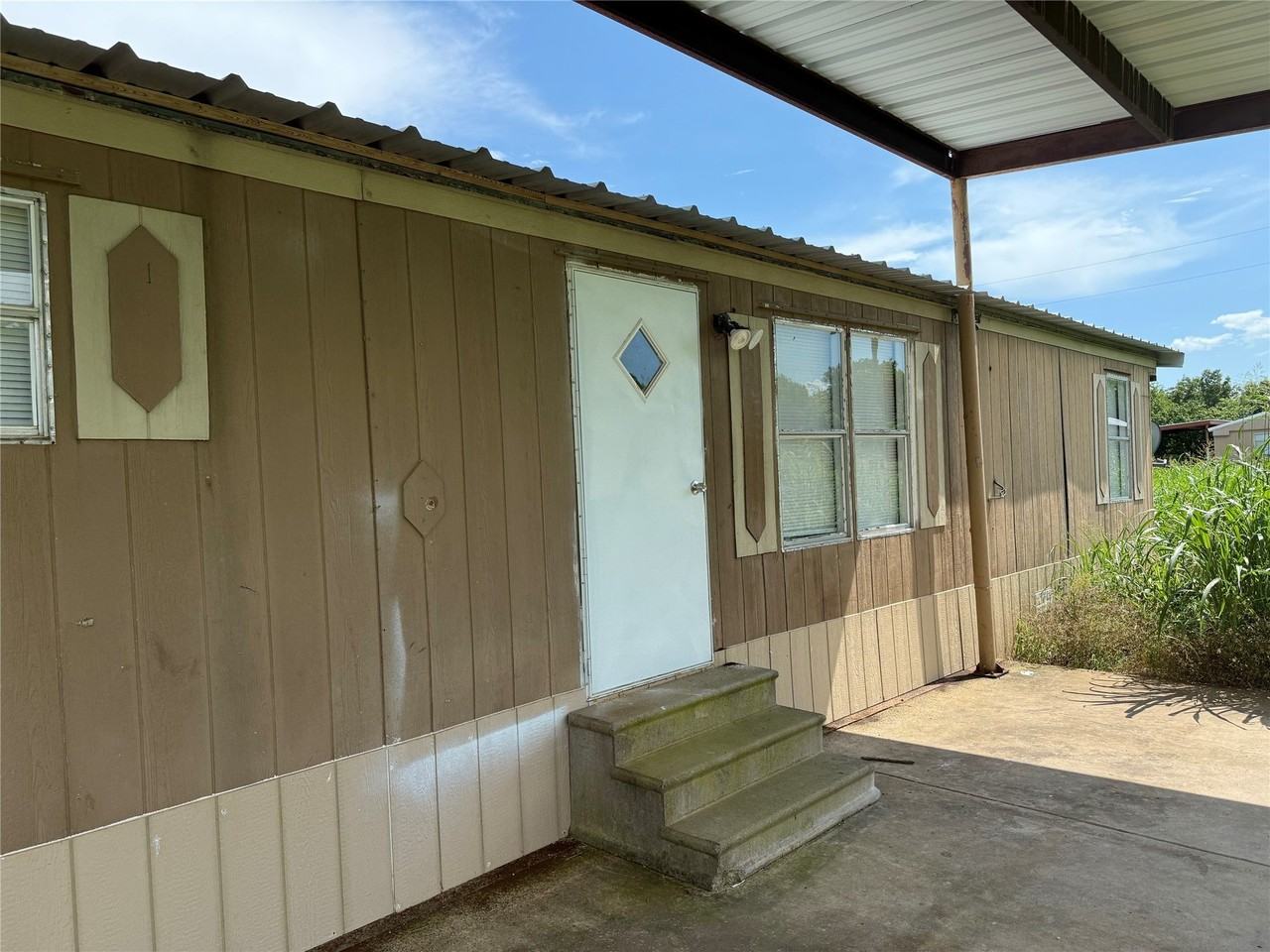 3277 Hidalgo Rd #D - Photo 2 of 17
