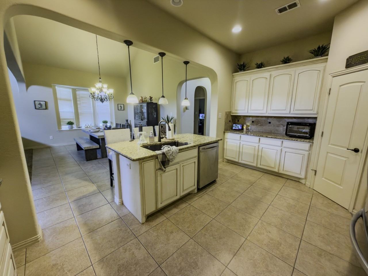 5720 Eagle Mountain Dr - Photo 7 of 30