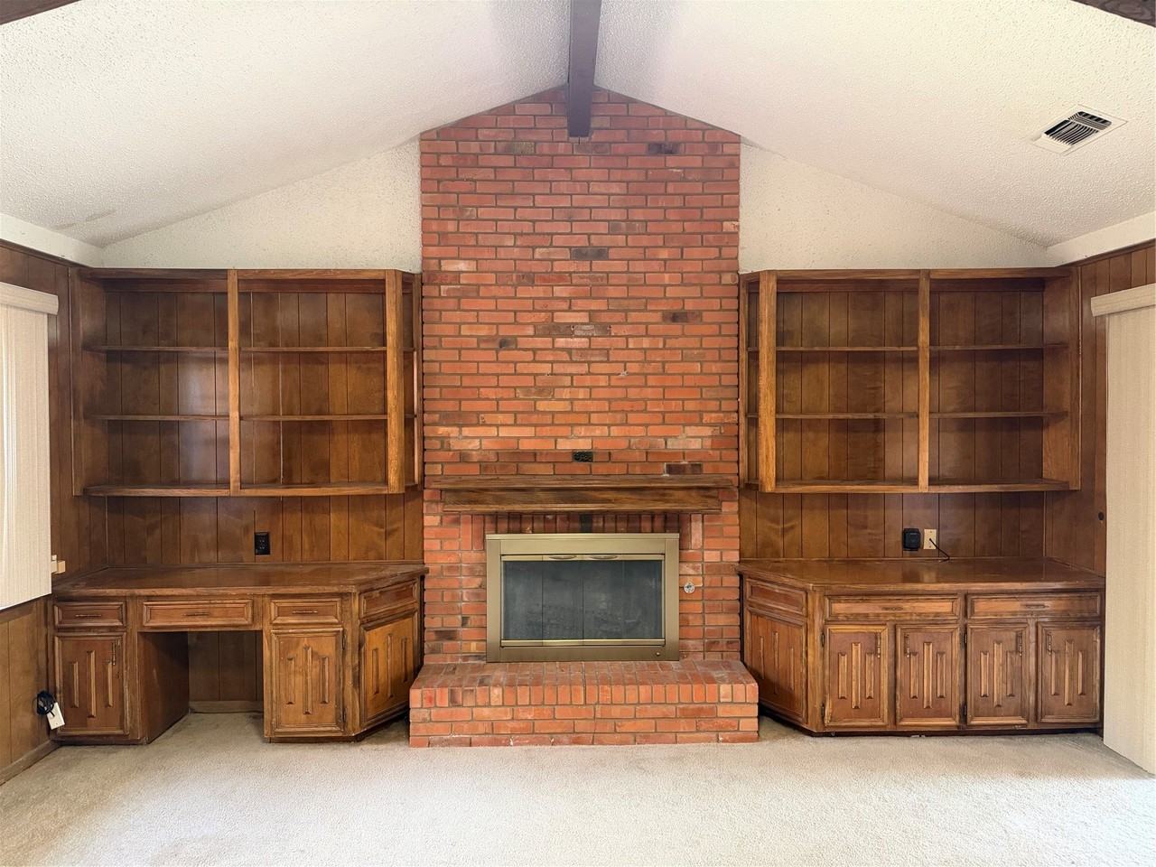 2731 Rivercrest Dr - Photo 4 of 20