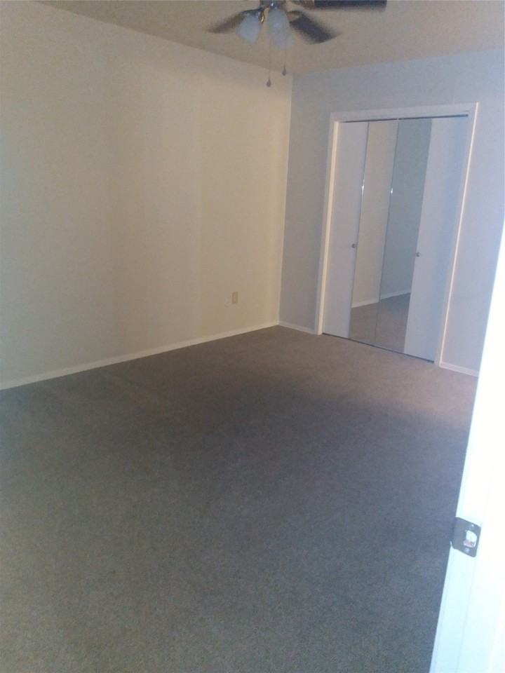 5613 Galway Ln - Photo 4 of 8
