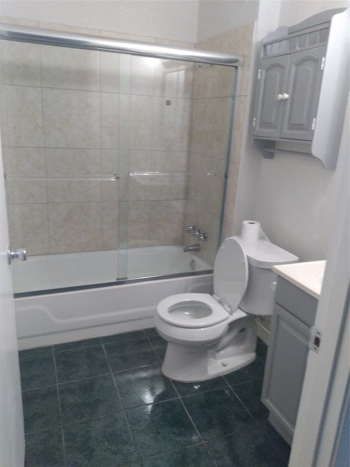 5613 Galway Ln - Photo 7 of 8