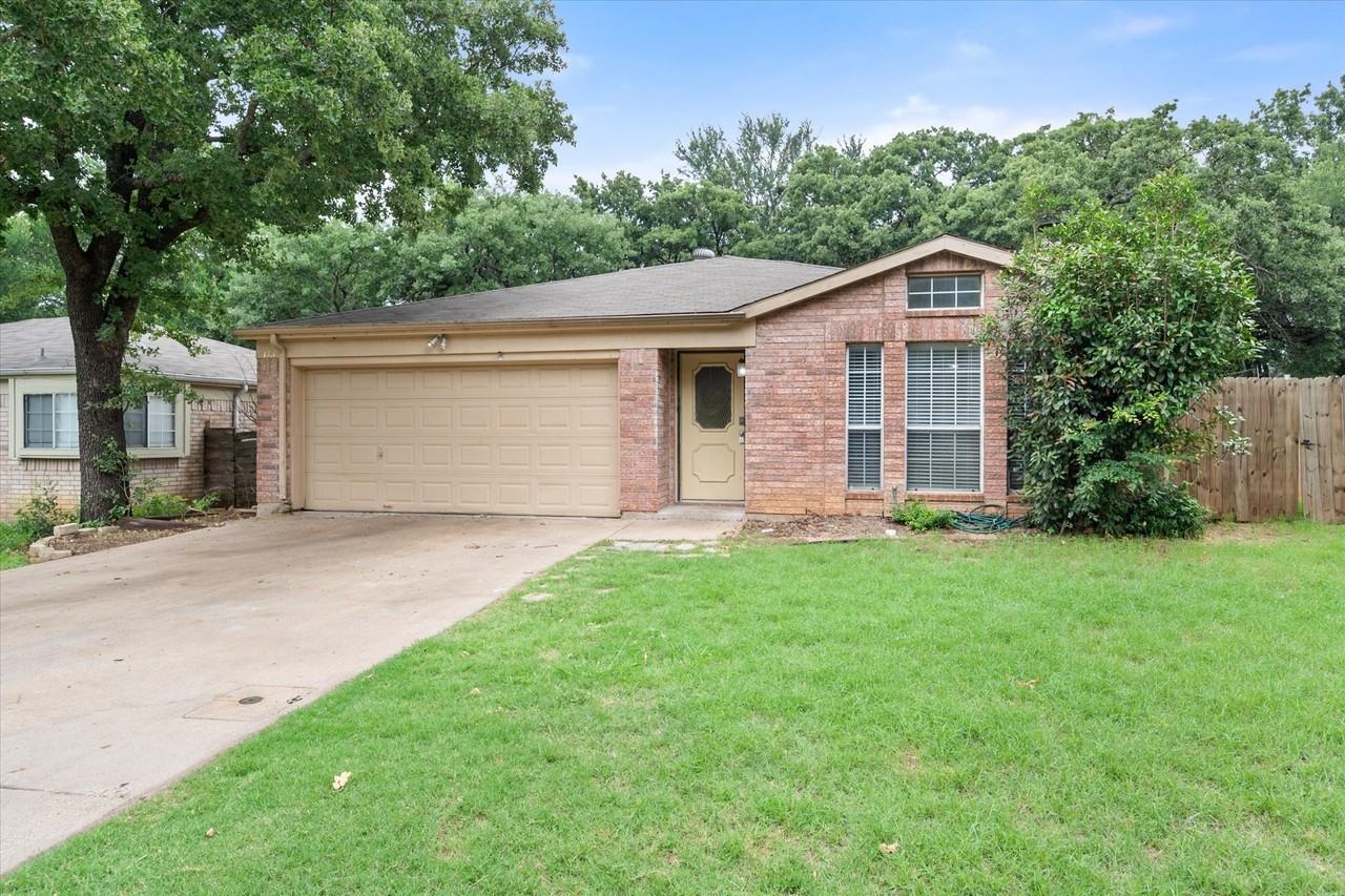 1217 Hidden Creek Dr - Photo 3 of 25
