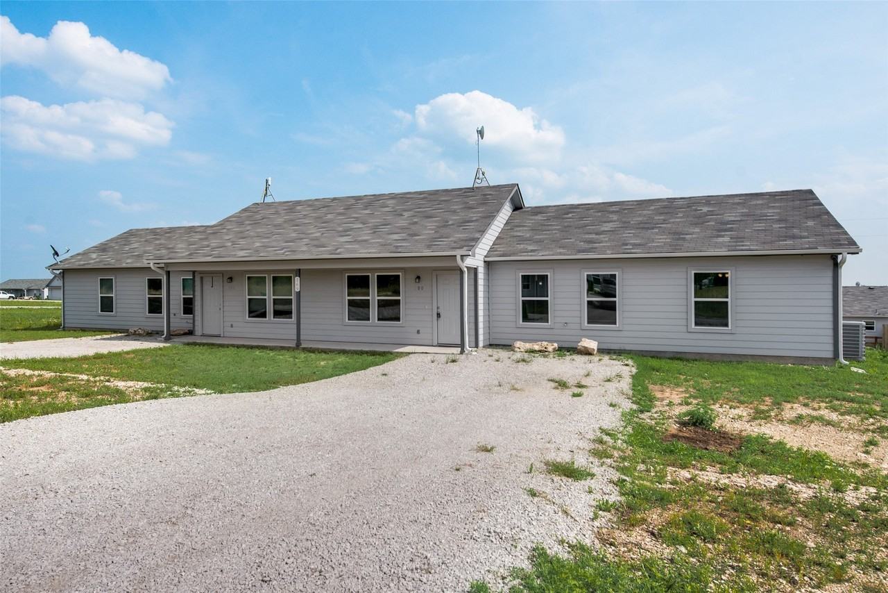 168 Private Road 4211 #100 - Photo 4 of 20