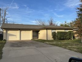 featured image of 4202 Templeton St