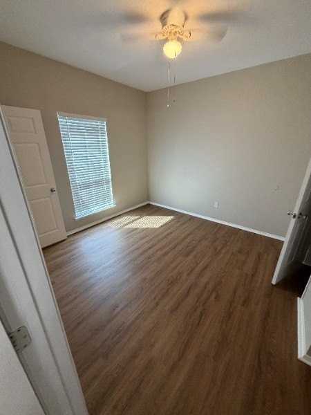 120 Lindas Creek Ln - Photo 4 of 10