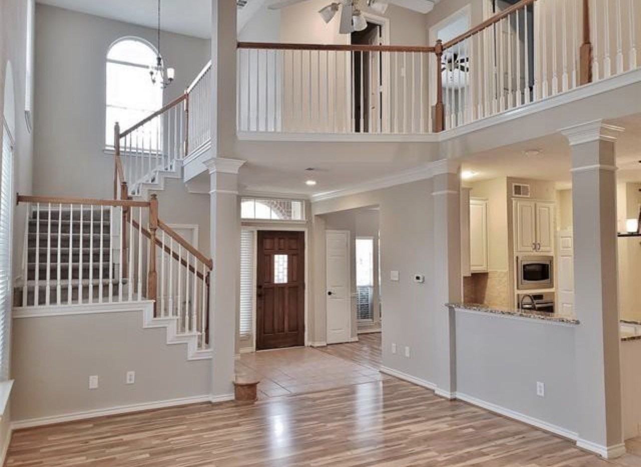 211 Moss Hill Rd - Photo 2 of 14