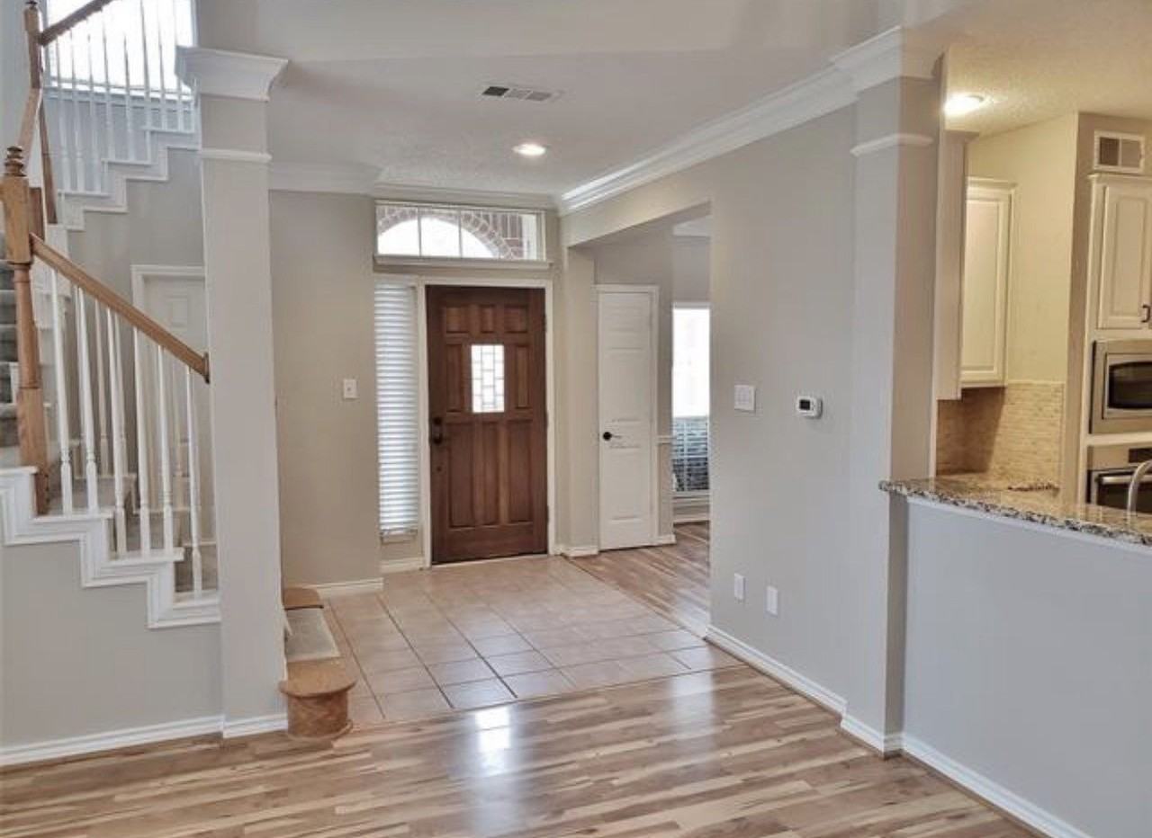 211 Moss Hill Rd - Photo 3 of 14