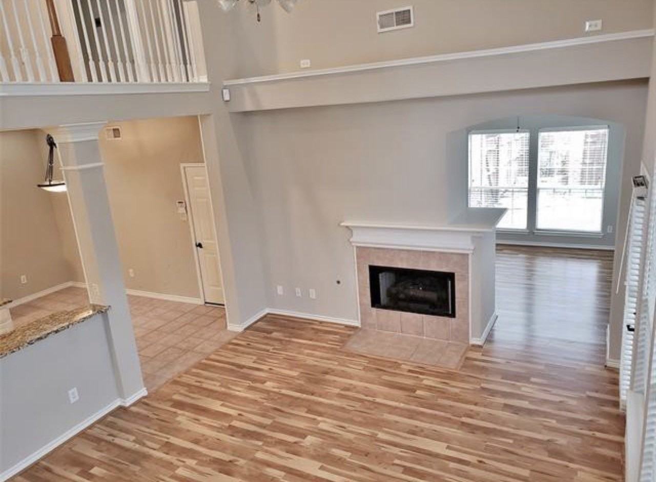 211 Moss Hill Rd - Photo 7 of 14