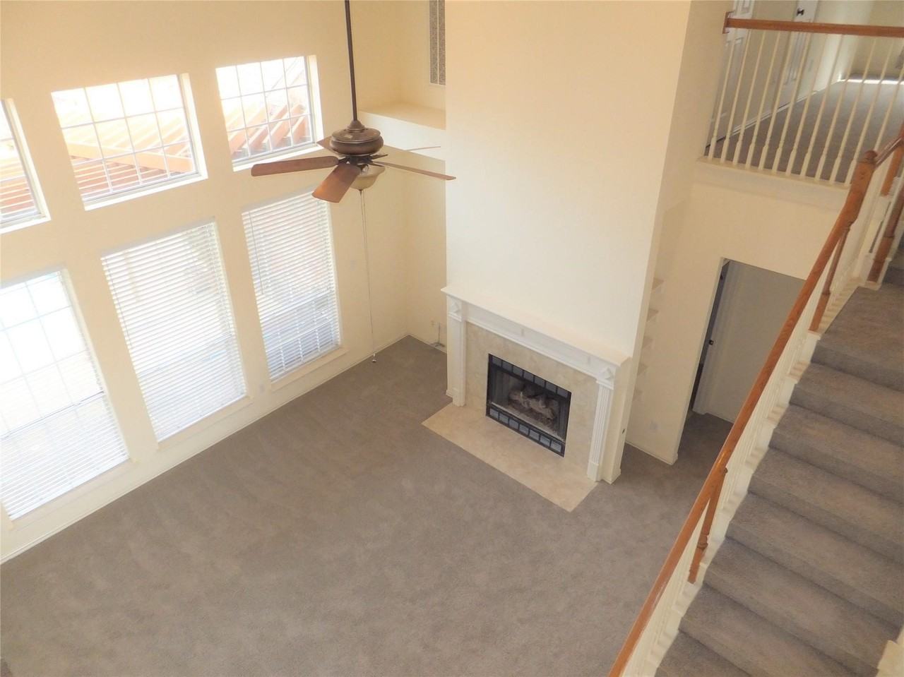 2641 Shadow Hill Ln - Photo 5 of 7
