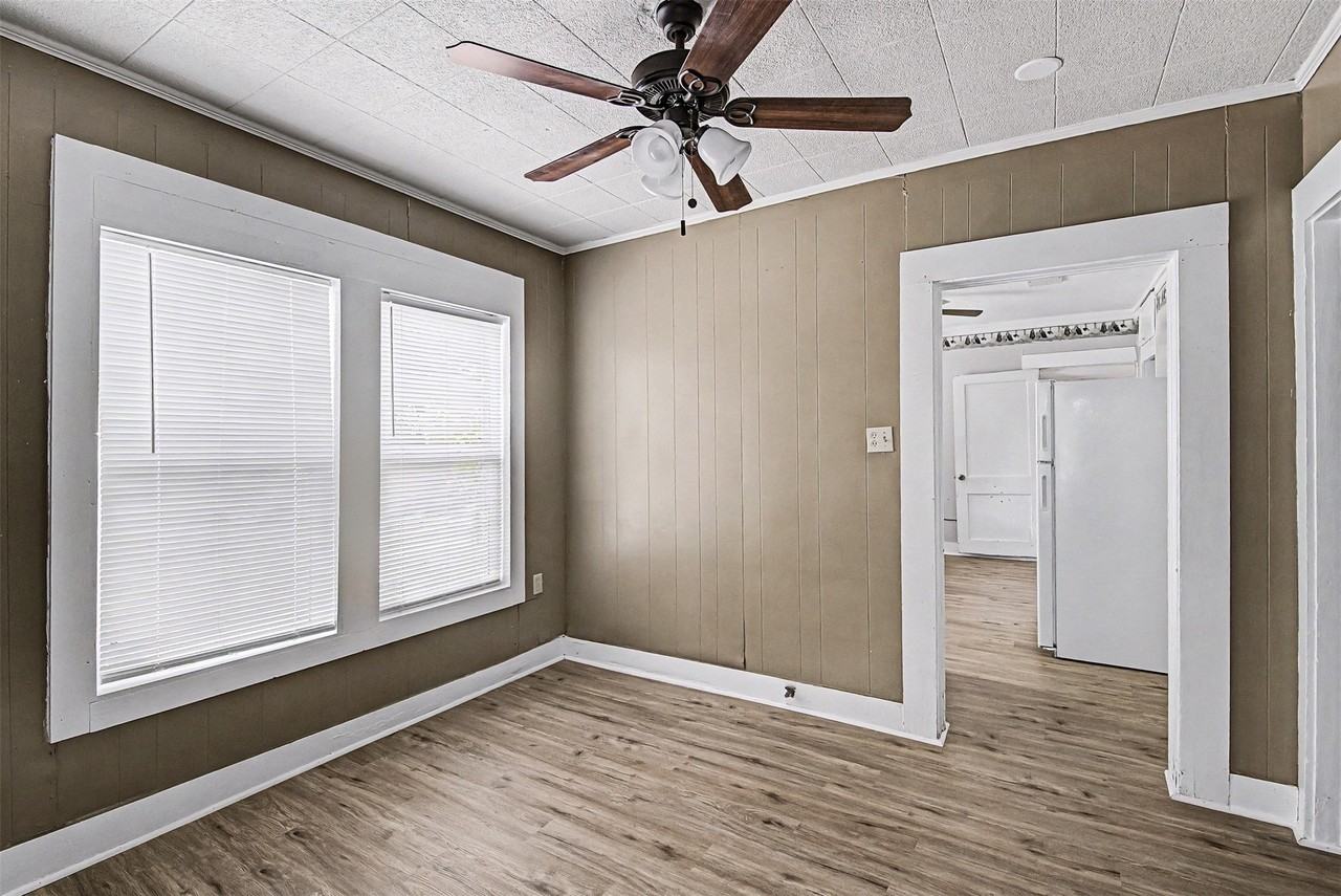 109 Dallas Ave #A - Photo 6 of 20