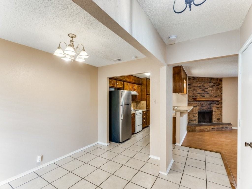 1111 N Nolan River Rd #B - Photo 5 of 12