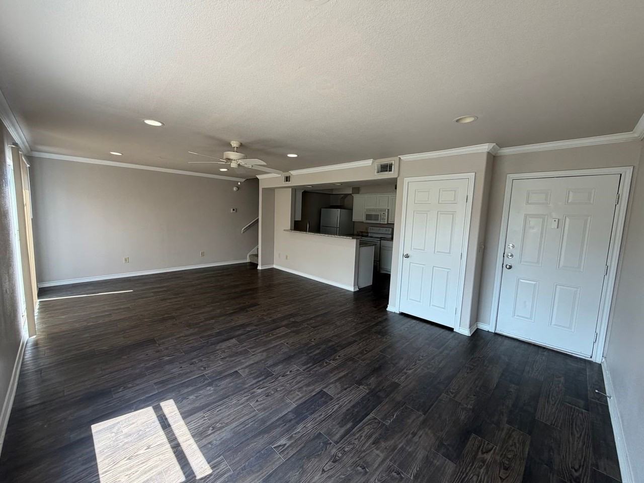 2531 Pascal Ct #A - Photo 4 of 13