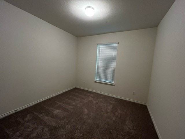 945 Brock Dr - Photo 4 of 13