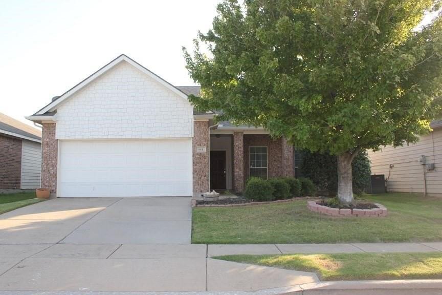 661 Rosario Ln - Photo 2 of 12