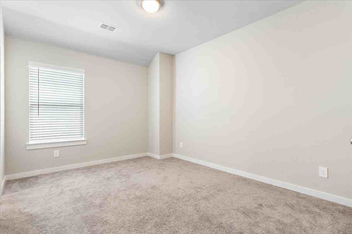 2516 Gaulding St - Photo 5 of 30
