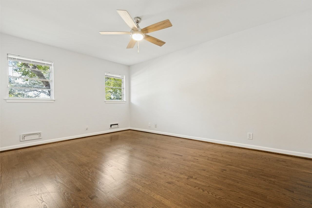 3501 Northwest Pkwy - Photo 7 of 12