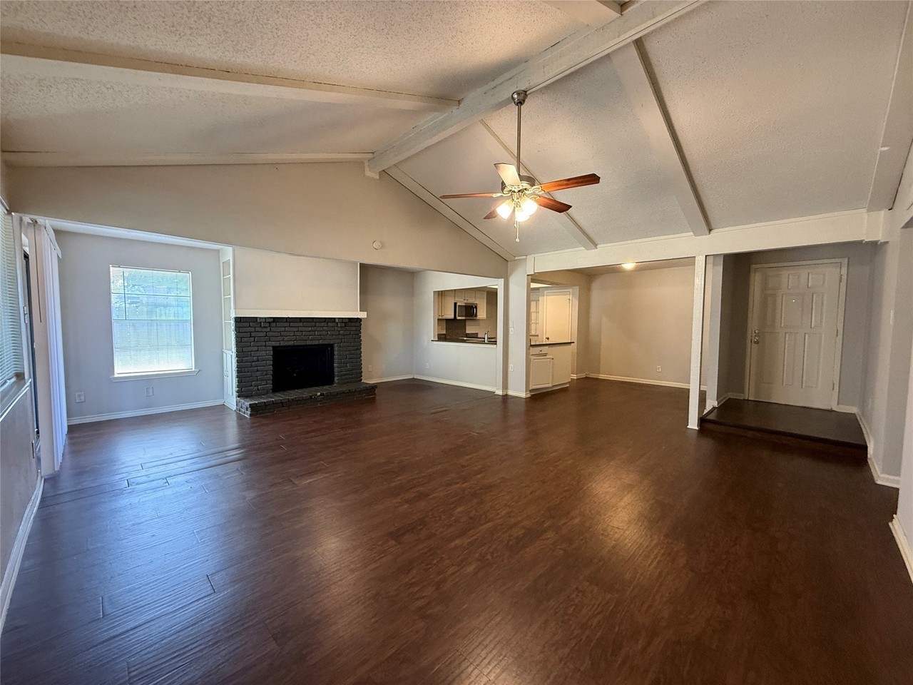 5422 Kentcroft Dr - Photo 4 of 22