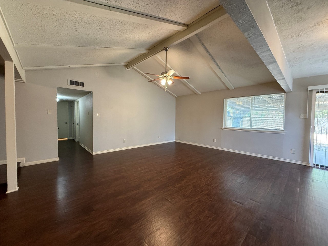 5422 Kentcroft Dr - Photo 6 of 22