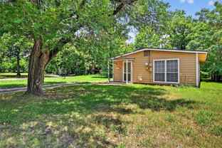 401 S Contemporary Dr - Photo 1 of 1