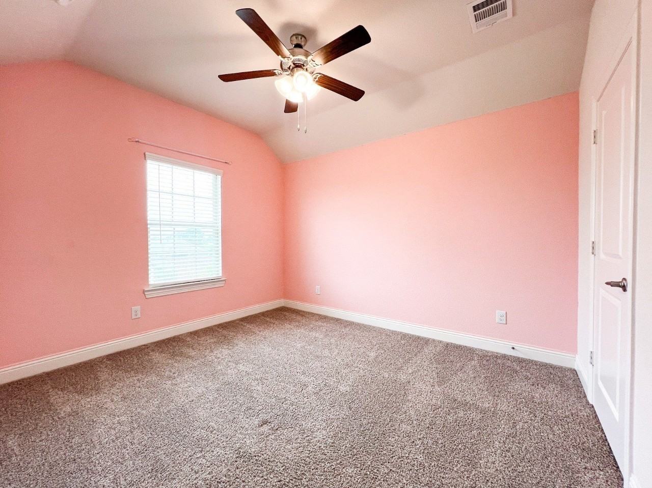 8354 Caribou Dr - Photo 6 of 28