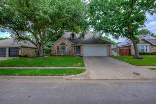 230 Brittany Dr - Photo 1 of 1