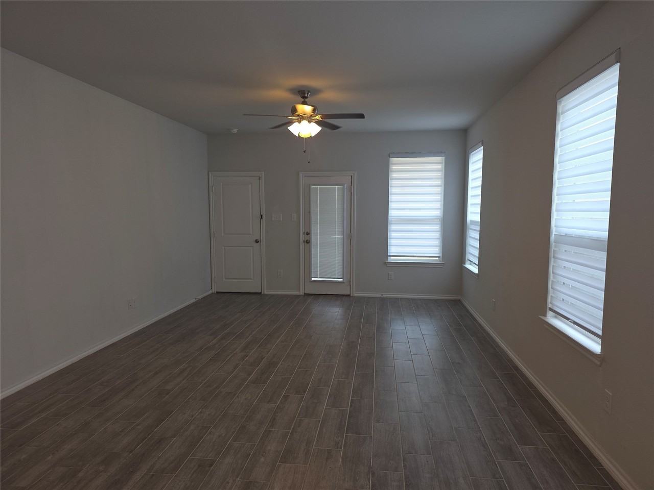 3153 Blossom Trl - Photo 5 of 16