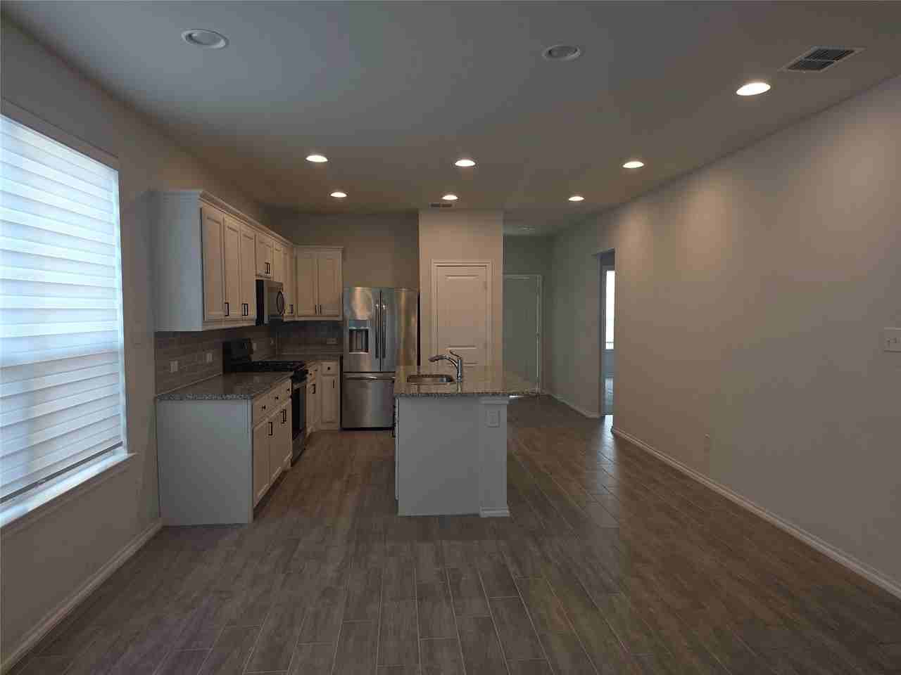 3153 Blossom Trl - Photo 6 of 16