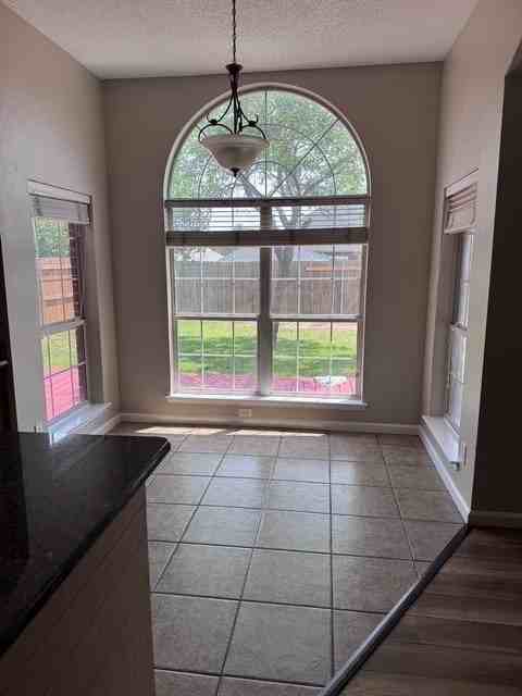 8800 Creede Trl - Photo 2 of 15