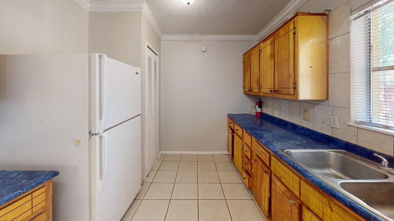 4024 Charter Dr - Photo 5 of 26
