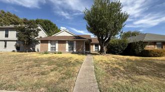 4514 Carmel Ln - Photo 1 of 1